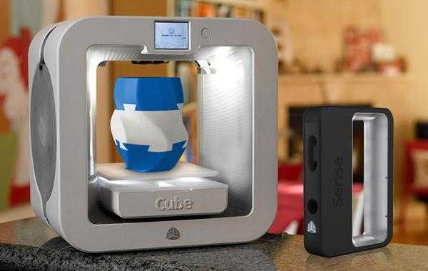 全球首辆 3D 打印汽车亮相零部件打印只需 44 小时